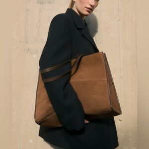 MANGO Tote Bag